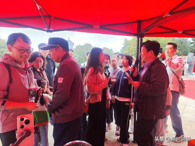 乾县：“庆‘双节’ 树新风 文明与山水同美”主题活动扮靓景区文明