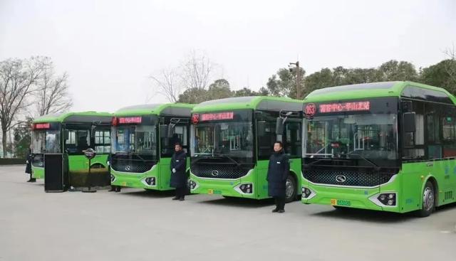 华山封神福利！高铁直达+免费接驳，西峰索道躺平登顶！