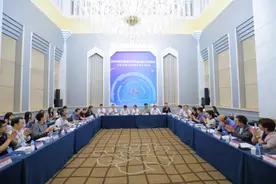 媒体的语文教育 | 山东卫视《超级语文课》研讨会成功举办图片