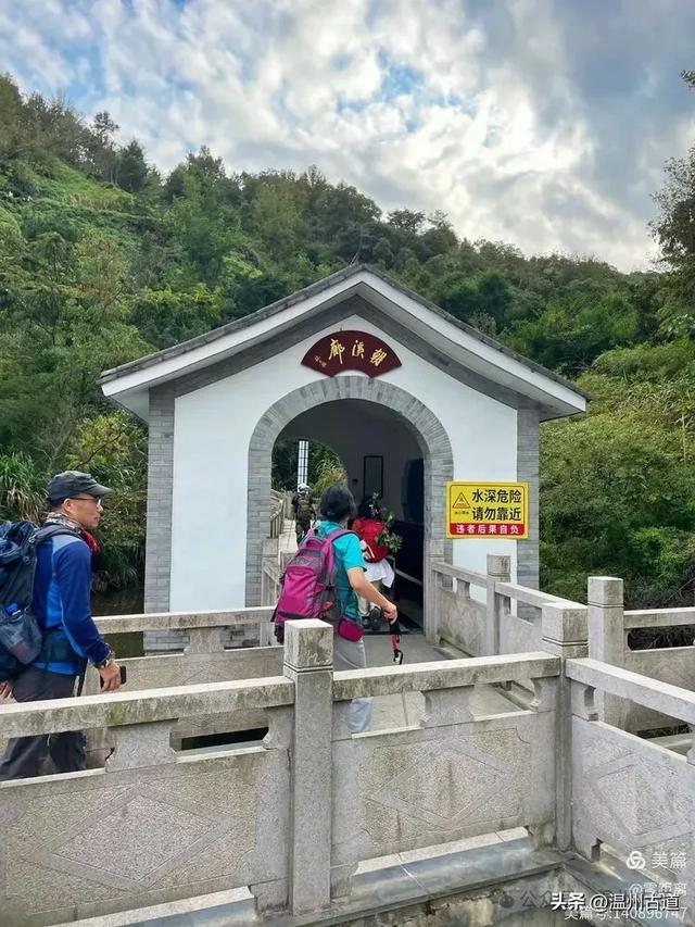 秋风起，浙江这条绝美海岛风光徒步穿越线路，可以安排了！
