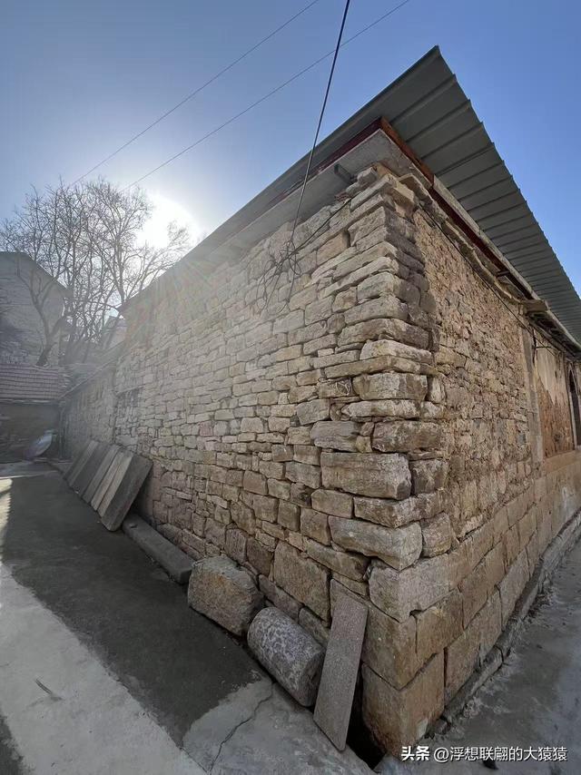 石斑鸠村，一座大山深处有着古老历史和众多红色革命故事的小山村