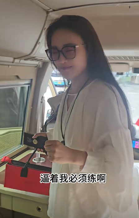 王小玮的个人资料简介（王小玮近况曝光）