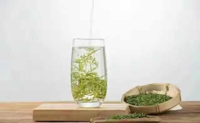 我发现了一种情况：只要你少出门，尽量别跟人来往！