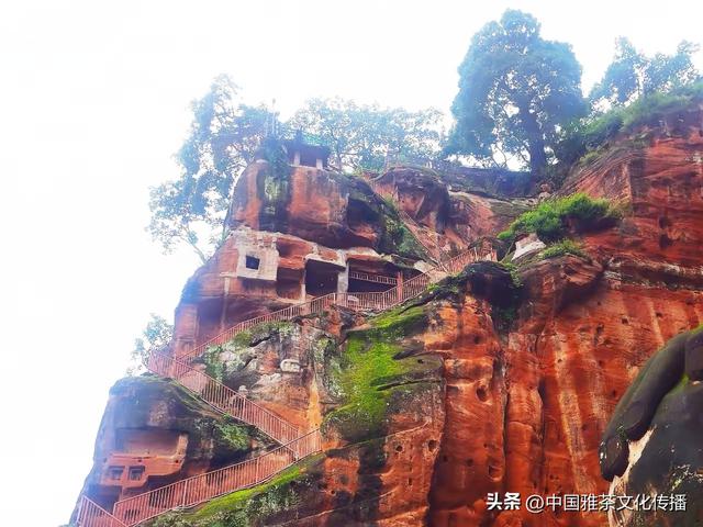 嘉州山水，诗意凡光