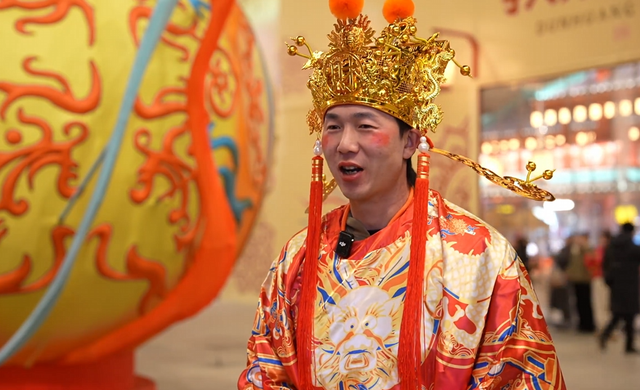 灯海织锦绣 银票迎新年—— 敦煌灯会邀您共赴跨年之约