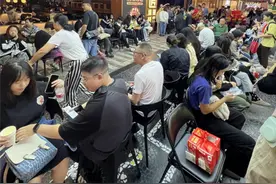 烤匠奔赴京城，一举成为“北京美食排队王”图片