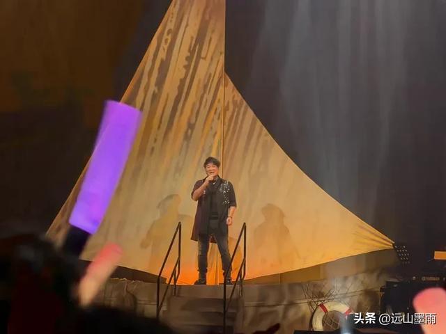 在昆明听周华健演唱会,感受“少年的奇幻之旅”,回味无穷