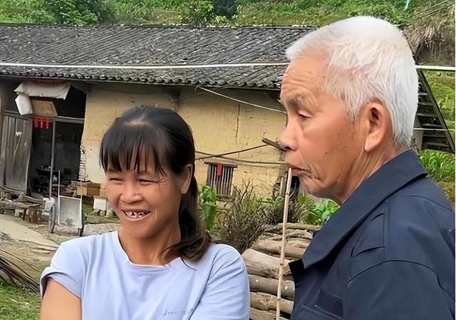 广西夫妇21年内生下15个孩子，2022年政府介入调查，如今怎样了？