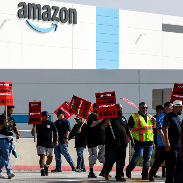 美国科技巨头裁员上万人，AI是挡箭牌，调查显示六成企业未见收益