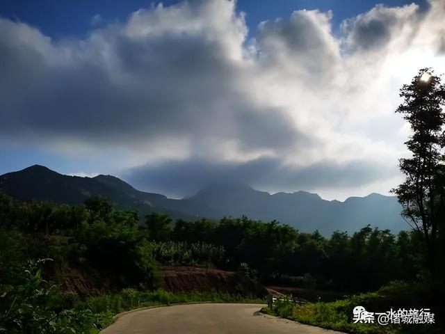出发，去往串联诸城凤凰山、七泉山、石人山、马耳山的这条天路！