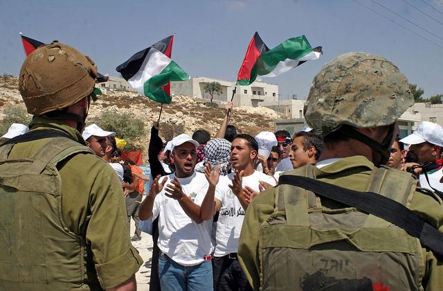 回家变闯鬼门关，停火协议后以军划黄线，加沙民众惨遭无人机开火