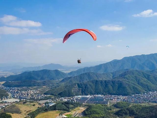 玩点新的！在萧山“上天入水”，解锁黑科技穿越之旅！