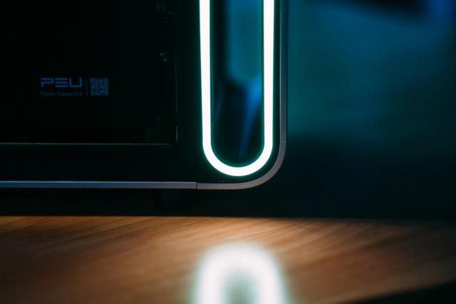 Alienware外星人Area-51台式机评测：游戏天花板体验是什么样？