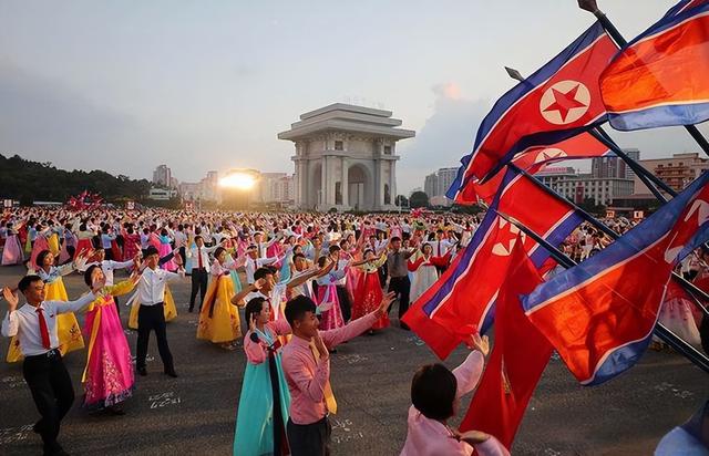金正恩赌对了，中方确认出席，3国专机也已就绪，平壤将迎来贵客