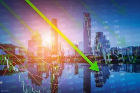 突然，价格崩盘！金融大佬，巨亏57%！图片