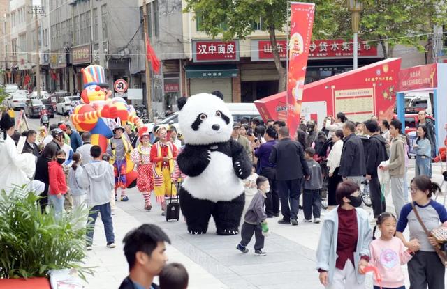 金秋蒲城迎客来 双节文旅添新彩