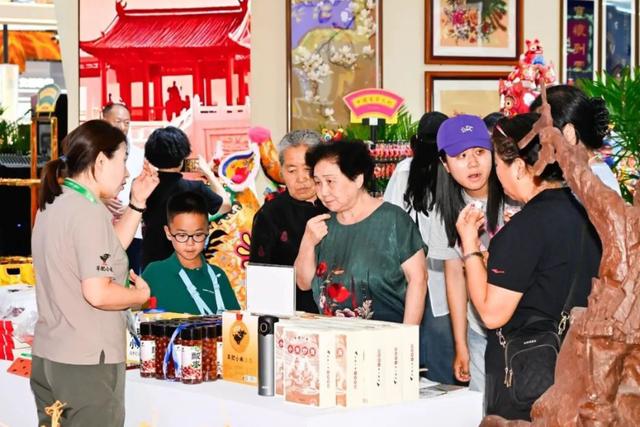 山西文博会 | 长治携700余种文化精品亮相