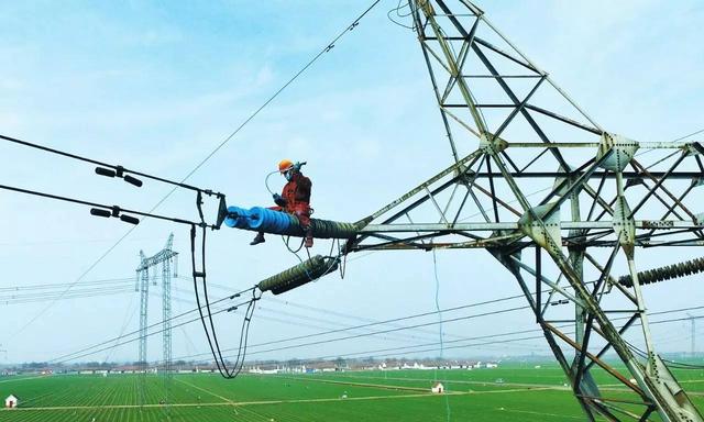 中国定义世界标准！让美欧无可奈何的特高压技术，究竟有多厉害？