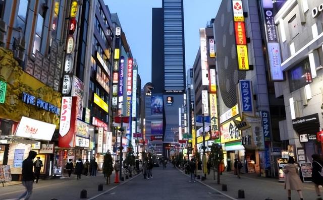 全面停止进口，一票否决！日本彻底傻眼，三十五年布局白费！​