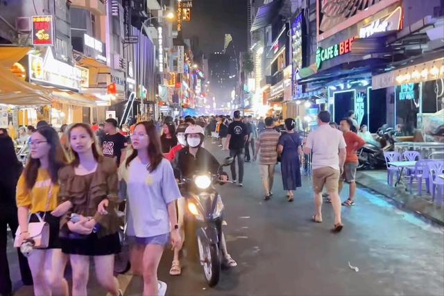 船到越南，船员一天奇幻游，女人热辣，范五老街夜魅难挡，真难忘