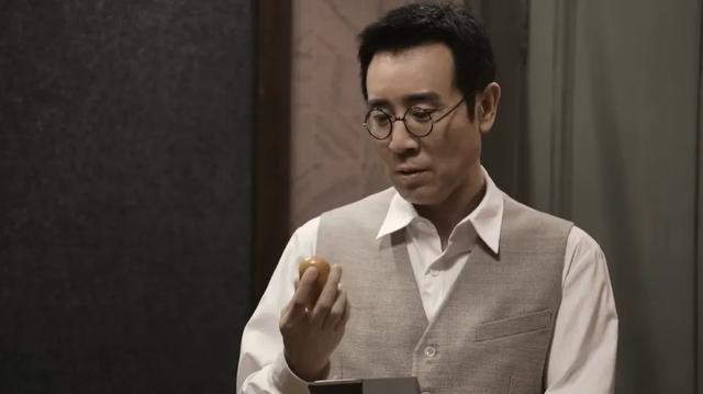 一千多人牺牲结局，无法改写，但于和伟临刑前一个动作，升华全剧