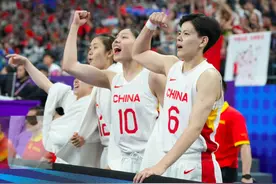 战胜日本队！中国女篮，冠军！图片