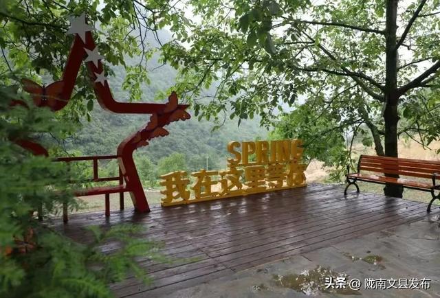 炎炎夏季 来文县铁楼藏族乡享清凉时光