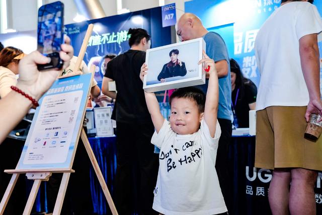 2025深圳充电嘉年华收官，潮流充电，更要安全