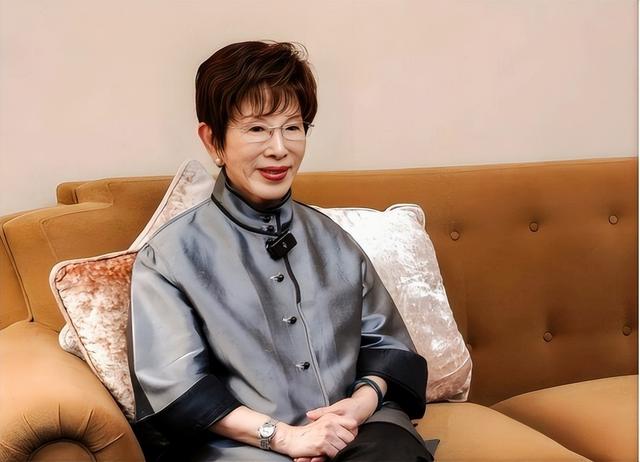 被大陆警告后，赖清德改口称洪秀柱无罪，对没去北京的马英九下手