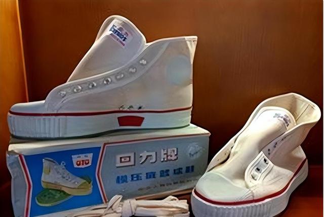 毛主席时代的十二大名牌，太珍贵了，你用过几种？满满的回忆