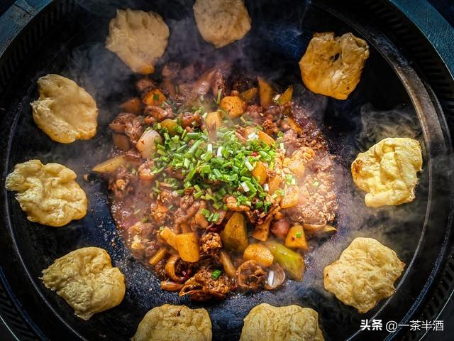 自驾营地：山东枣庄市境内免费床车房车露营地停车场主要景点美食