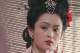 当年张光北拒演吕布执意演周瑜，看到小乔扮演者，网友：原来如此图片