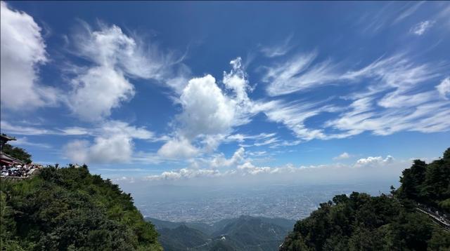 云作丝，风为引！登泰山“天界漫游”，把夏日浪漫全打包