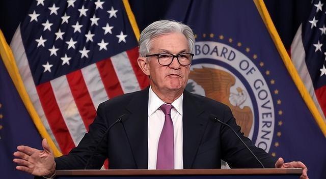 逃不掉了！38万亿债务炸雷，美联储急刹车，中国笑看美国自食恶果