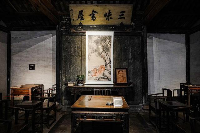 从百草园到三味书屋：鲁迅300米上学路，为何让现代人集体破防？