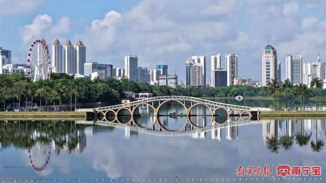 南湖公园九拱桥：桥见历史记忆 拱藏江南诗意