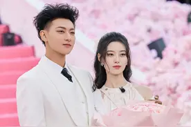 黄子韬感谢徐艺洋试用卫生巾：妻子是我最有底气的实验品图片