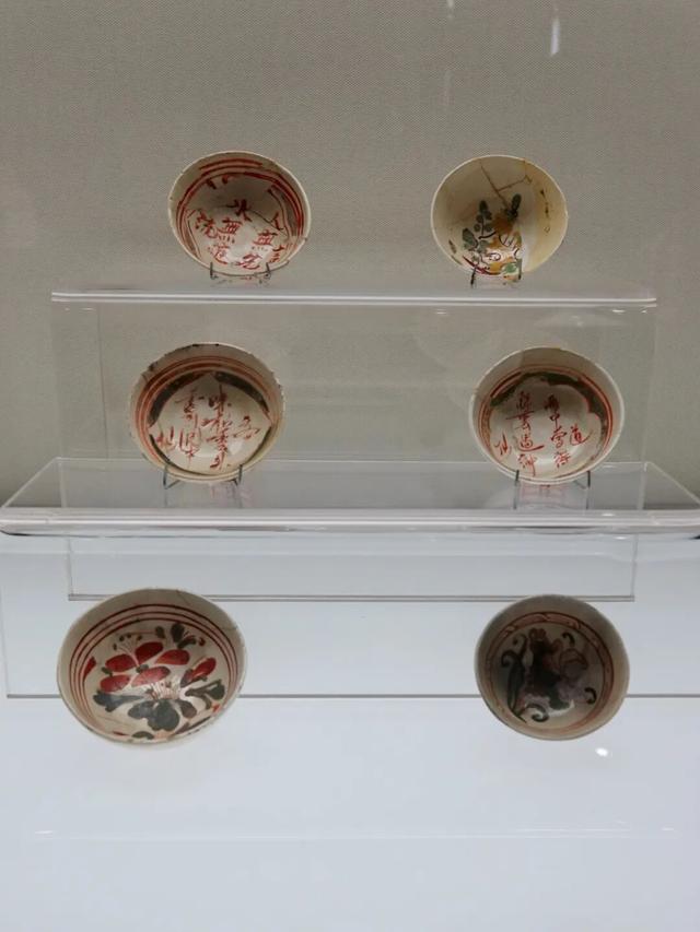 河北磁县，磁州窑博物馆笔记，那些白地黑花的枕头会讲故事