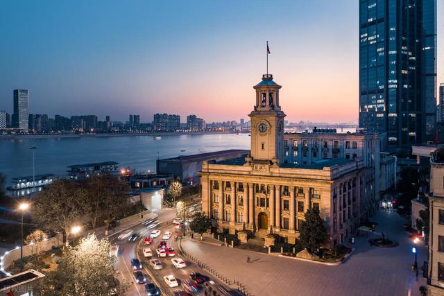 一个重庆人从武汉旅行回来，发现两座城市差别很大 ，忍不住想说说