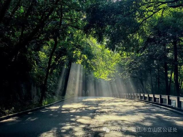 东北老铁看过来！鞍山兄弟请客啦！
