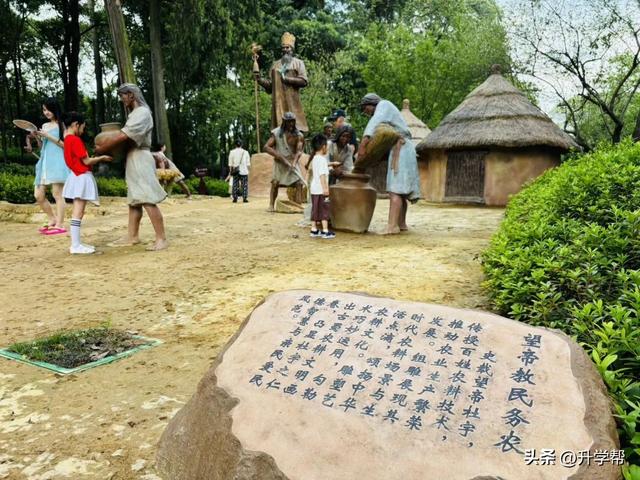 成都一座千年古典园林，地铁6号线直达，为“蜀中第一祠”