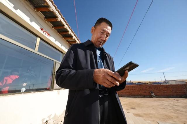 点火发射前，中国最年轻航天员父母的38小时