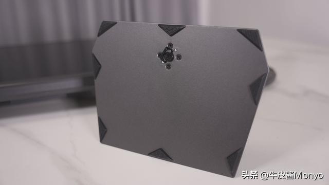 2K255Hz，0.3ms响应，1k出头ROG绝杀27二代香不香