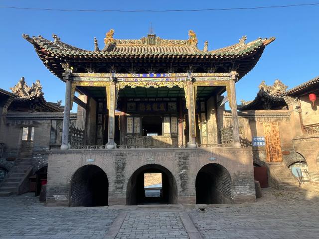 山西全境自驾游第二天:碛口古镇、小西天