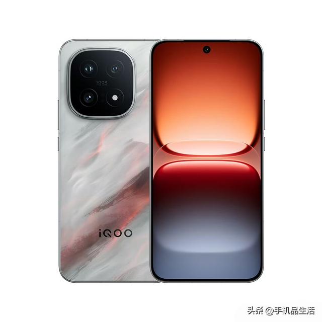 iQOO又双叒叕要背刺用户了，首款超大杯15Ultra即将来袭~