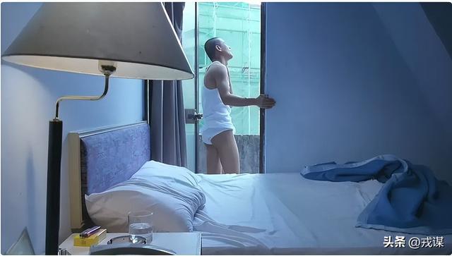 蔡明亮拍电影有多变态？李康生泡脏水泡出病，观众被逼到怀疑人生