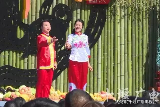 近日,全城进入“太极时间”?网友:这很十堰