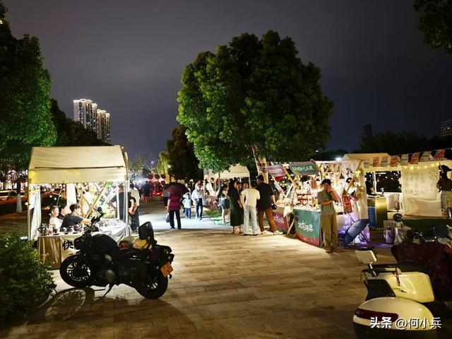 宜兴北市河集夏夜“开趴”！老街区变身变身夜经济“打卡点”