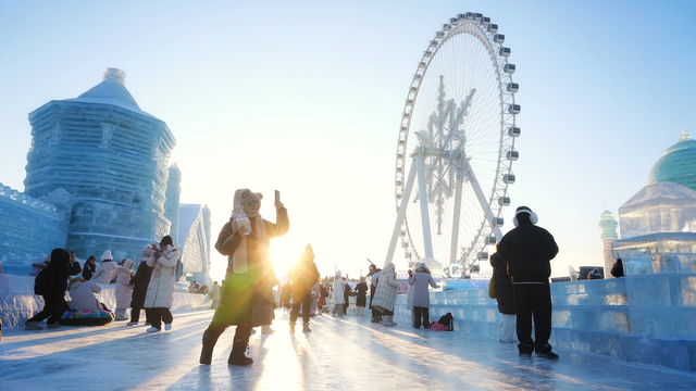 中国雪场成国际热门，入境订单飙涨130%，冰雪经济迎来黄金时代