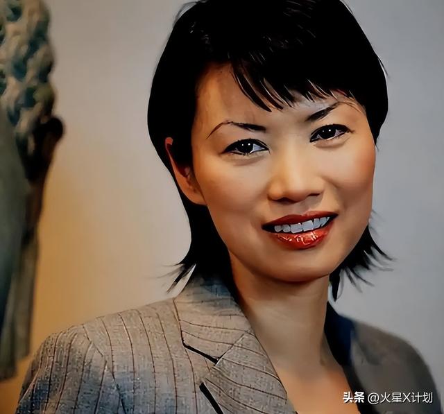 睡完首富睡总统！从厂妹到顶级名媛	，捞金268亿的她，凭啥？